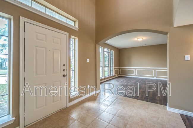 Building Photo - 401 Buffalo Creek Dr