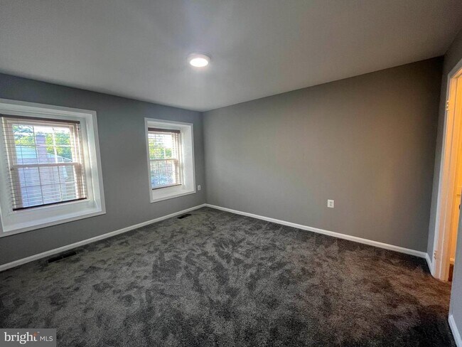 Building Photo - 11353 Cromwell Ct