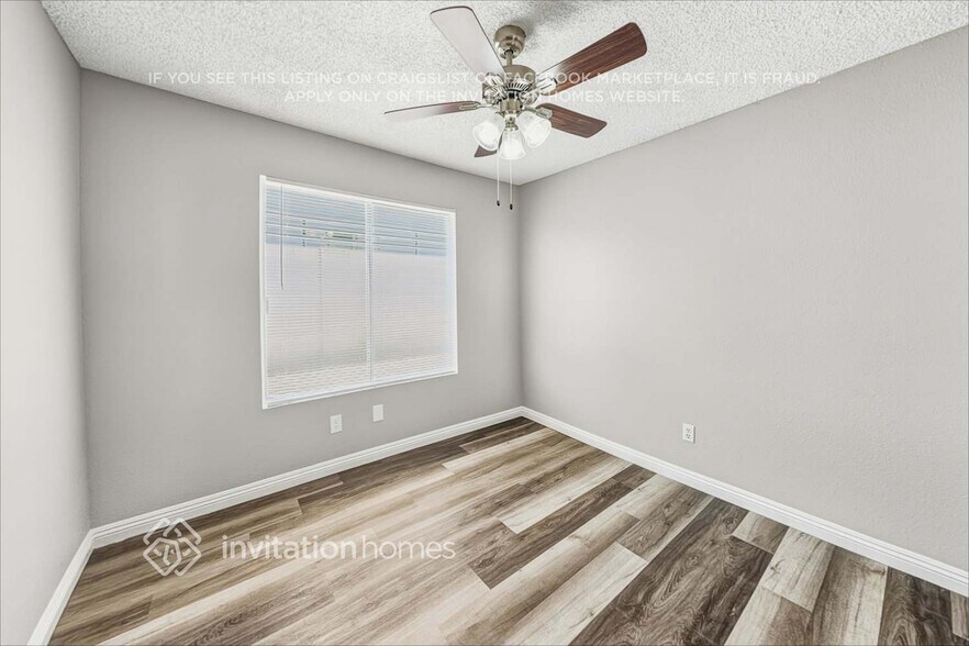 Building Photo - 436 Tiger Lily Way