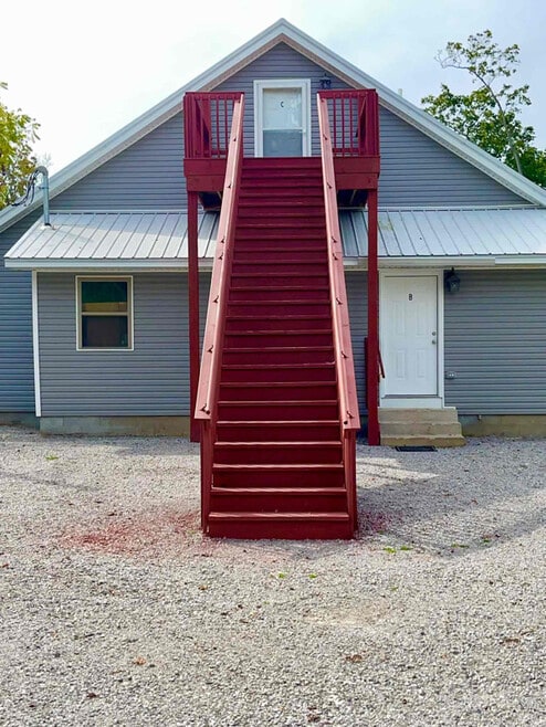 Building Photo - 404 E 18th St