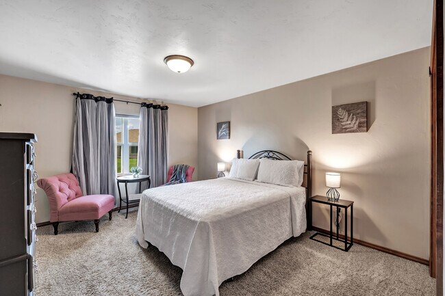 Building Photo - 2212 Rygar Ct