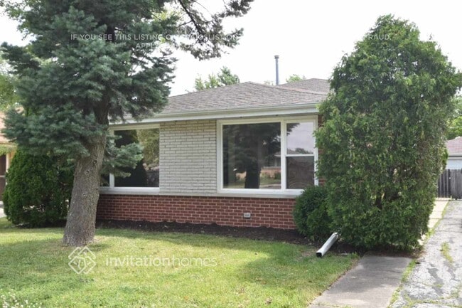 Building Photo - 7939 Mason Ave