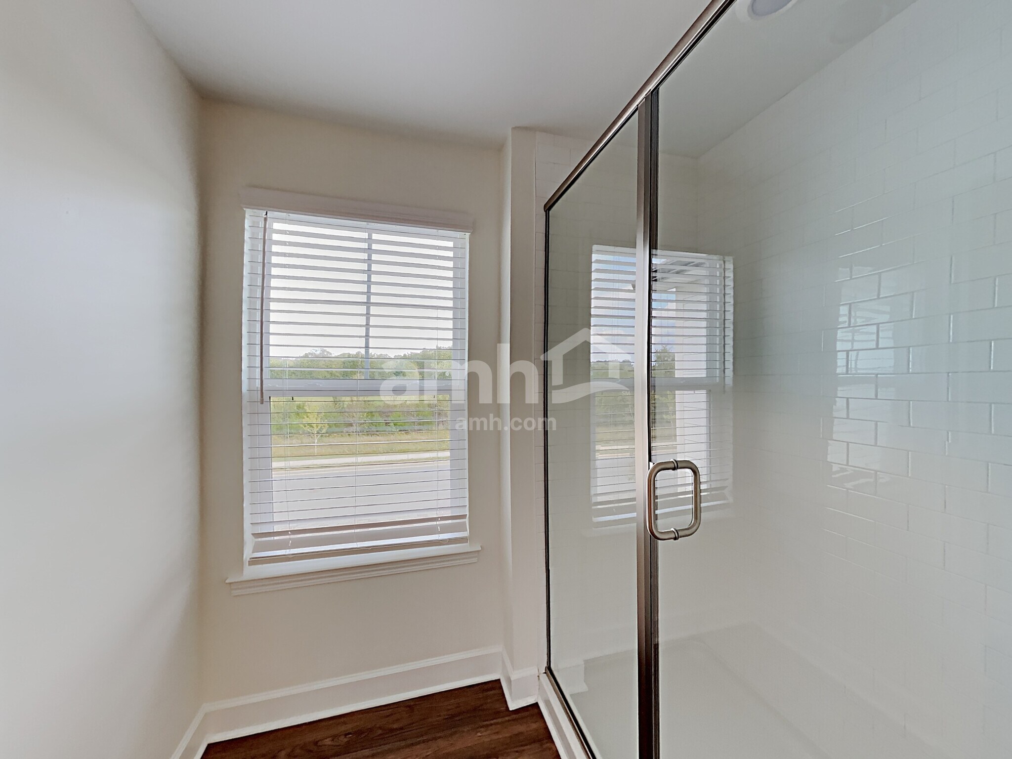 Building Photo - 5254 Lake Maxwell Dr