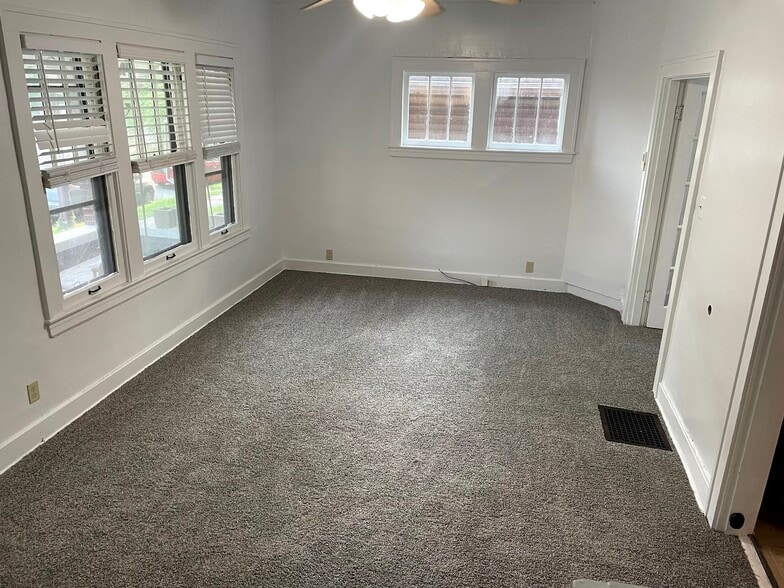 New carpet in all carpeted areas of the house - 725 Heywood Ave