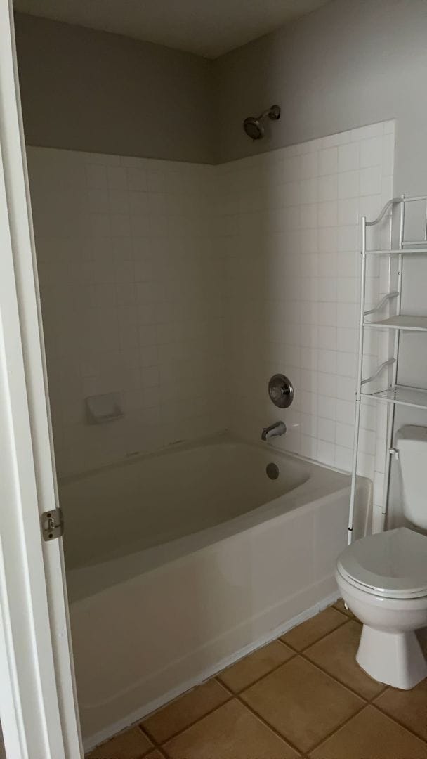 Building Photo - 2 bedroom, 2 bath condo