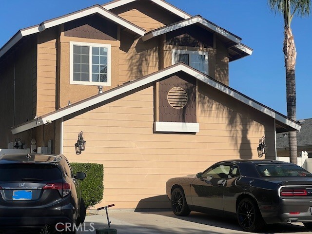Building Photo - 13741 Red Mahogany Dr