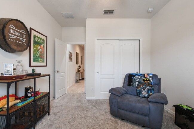 Building Photo - 17524 Promenade Dr