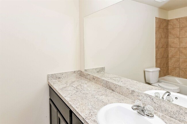 Building Photo - 13286 Italian Cypress Trail