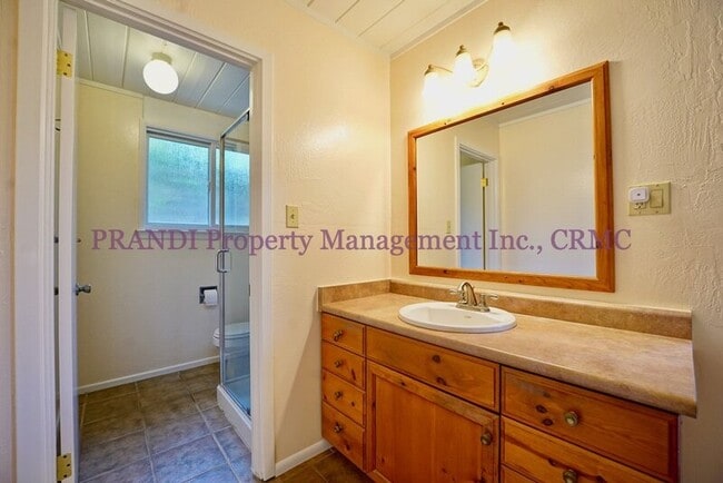 Building Photo - 870 Penny Royal Ln