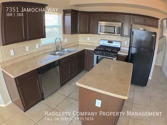 Building Photo - 7351 Jamocha way
