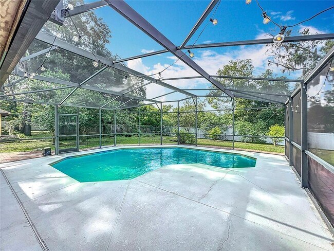 Building Photo - 4942 Eden View Ct