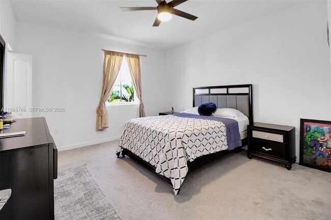 Building Photo - 1382 SE 26th Rd