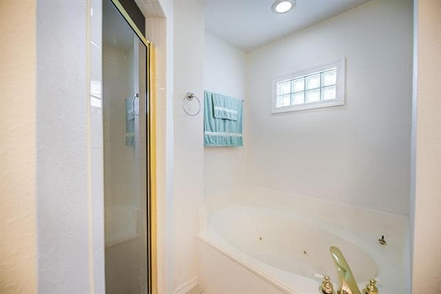 Building Photo - 5855 Pecan Chase