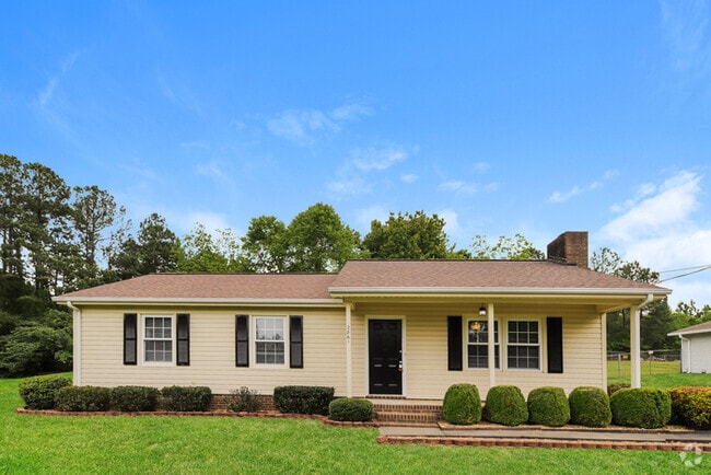 Building Photo - 2861 Spangenberg Rd