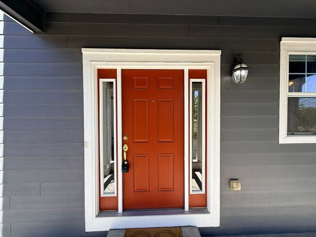 Building Photo - Modern 4-Bedroom Home in Renaissance Neighborhood Near Trails