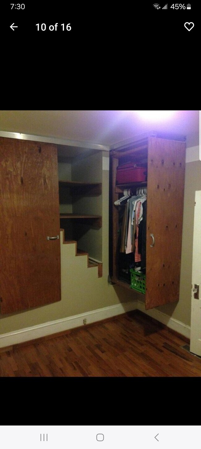 Building Photo - 116 N Kinney Ave