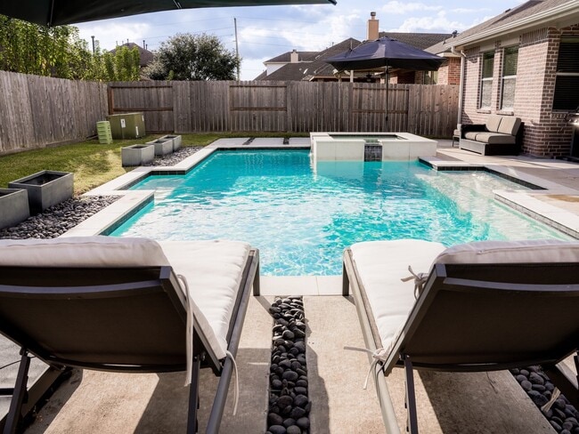 Building Photo - 24531 Via Salerno Ct