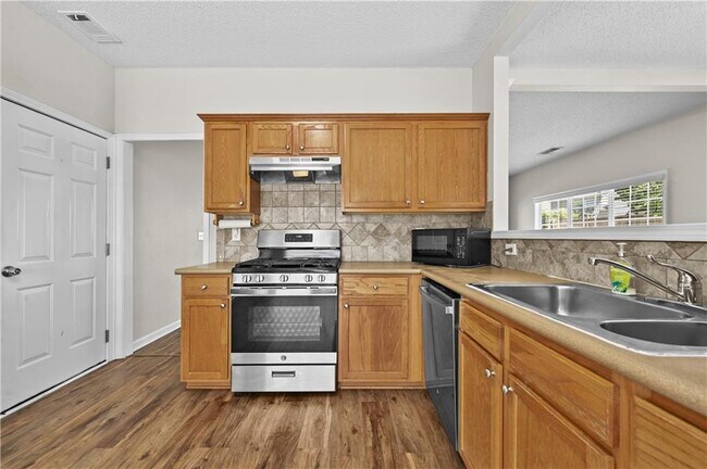 Building Photo - 9005 Ruel Ln