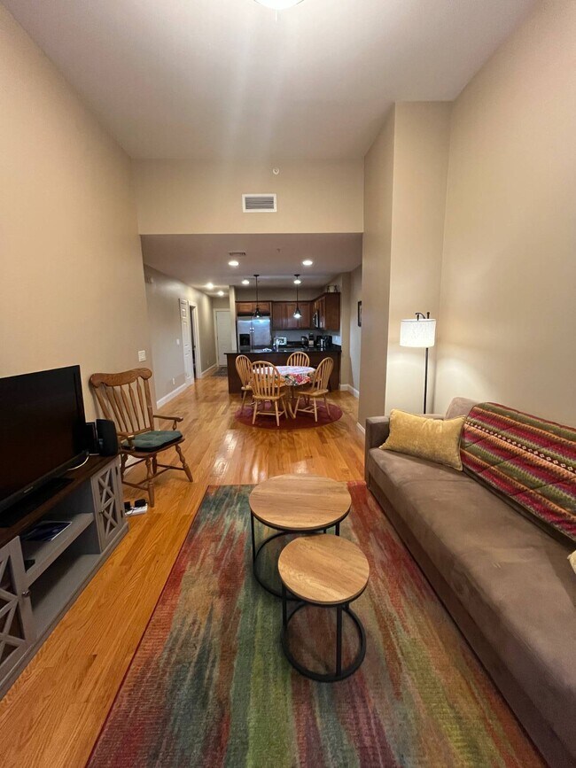 Building Photo - 260 Washington St