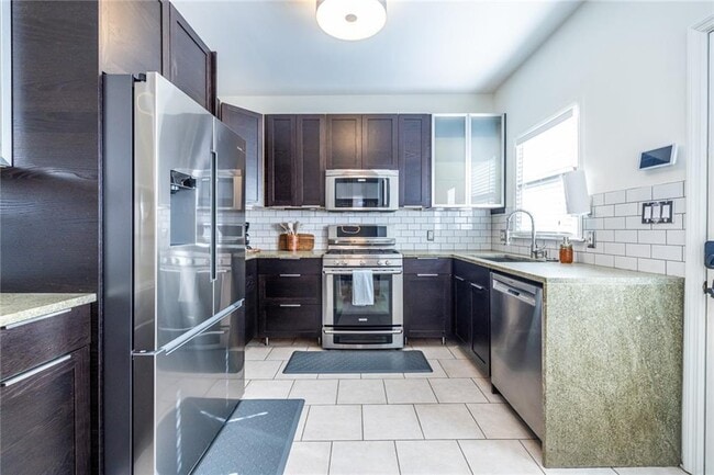 Building Photo - 69 Randolph St NE