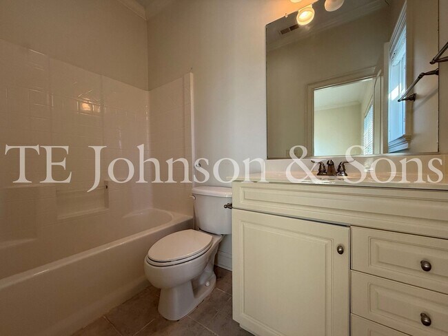 Building Photo - 5540 Brookberry Farm Rd