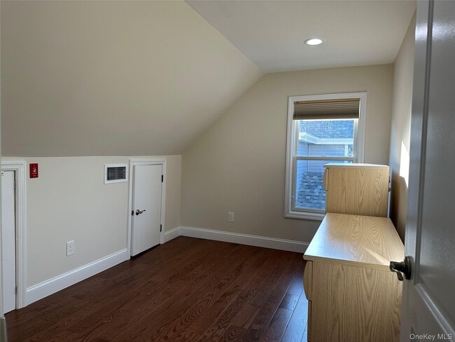 Building Photo - 59 New Hampshire Ave