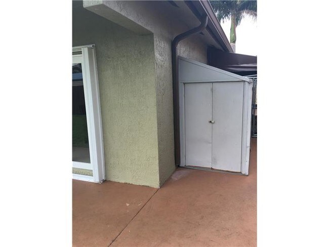 Building Photo - 7748 NW 200th Ln