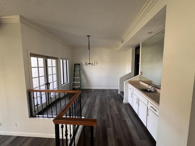 Building Photo - 4629 Villas Ct