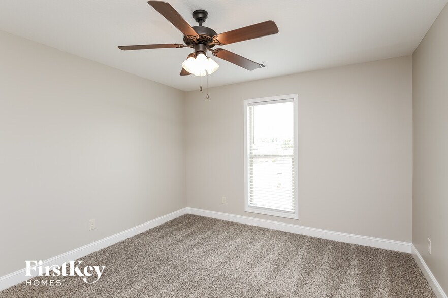 Building Photo - 1862 Jessica Way