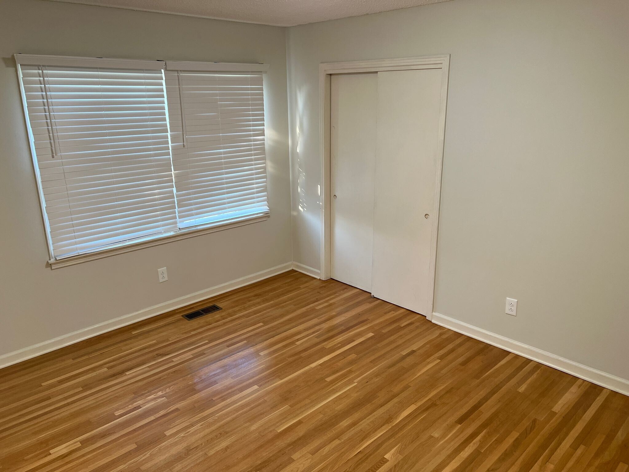 Building Photo - 8002 Shereton Rd SW