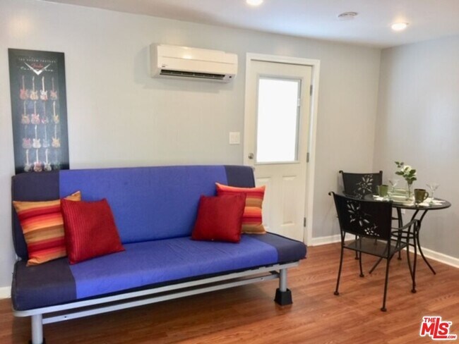 Building Photo - 1348 S Curson Ave