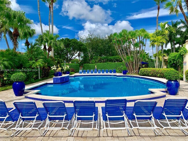 Building Photo - 9941 NW 32nd St