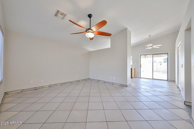 Building Photo - 11231 W Diana Ave