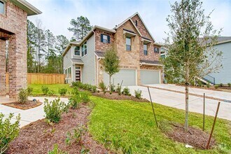 Building Photo - 332 N Spotted Fern Dr