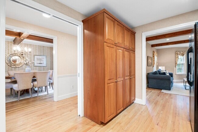 Building Photo - 40A Cloutmans Ln