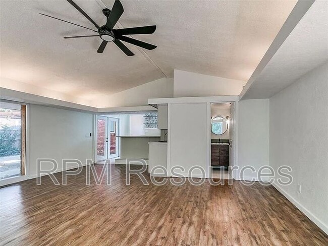 Building Photo - 1705 Carlisle Rd