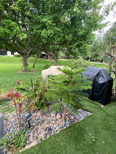 Building Photo - 416 Buttonwood Pl