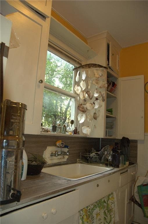 Building Photo - 202 E 31st St