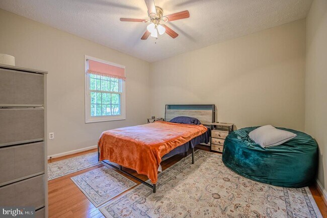 Building Photo - 12510 Basswood Dr