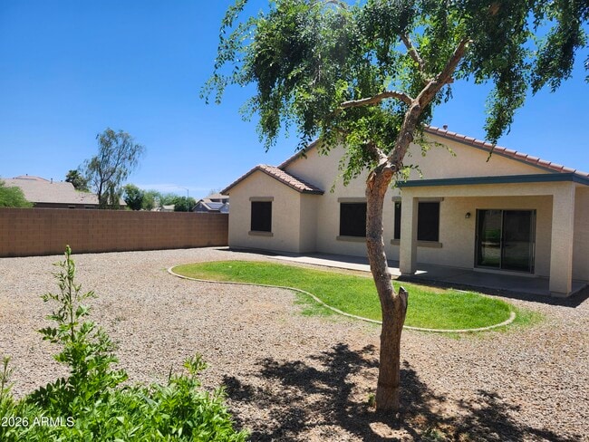 Building Photo - 17938 W Port Royale Ln