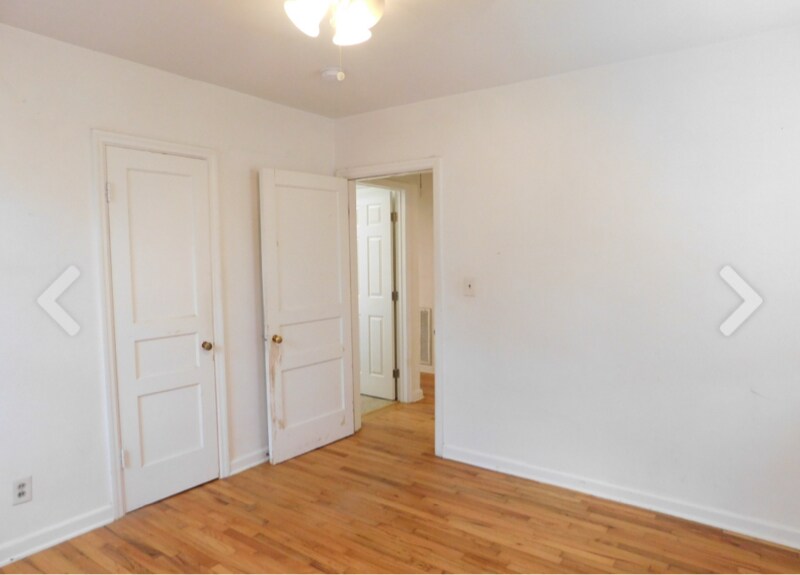 Primary Photo - 2801 Surrey Rd