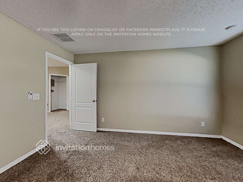 Building Photo - 340 Snook Way