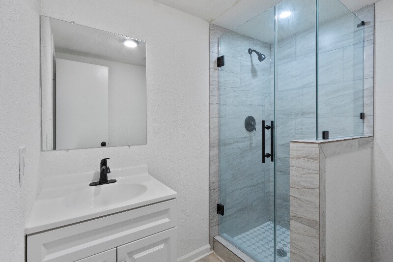 Building Photo - 4601 W 43rd St