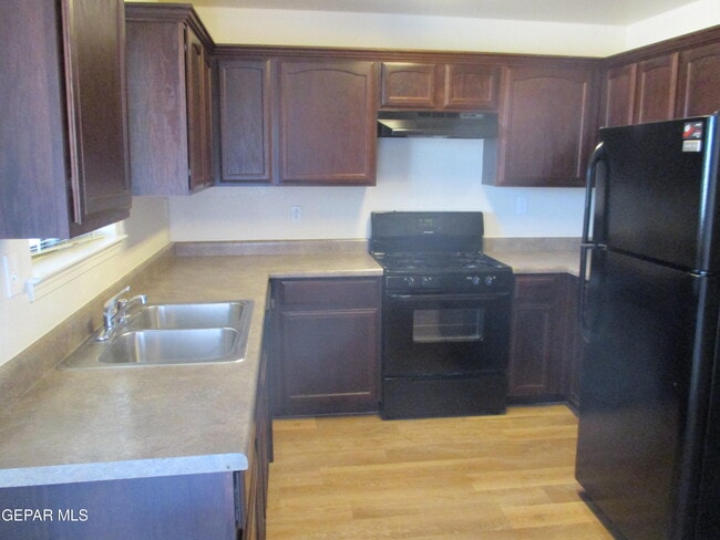 Building Photo - 14313 Gil Reyes Dr