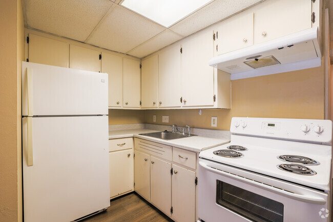 Interior Photo - Skyview Apartments