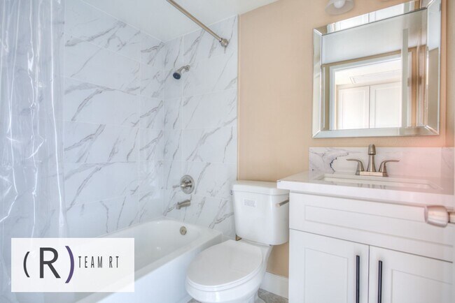 Building Photo - Gated Community and Lovely Condominum in Almansor Park Estates