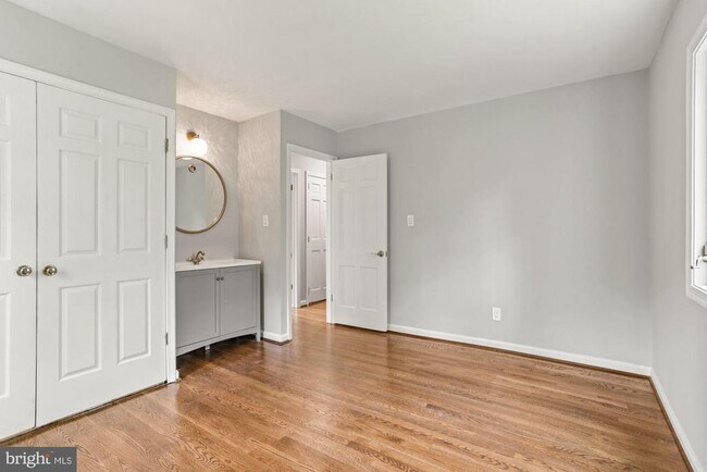 Building Photo - 1011 Shipman Ln