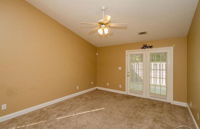 Building Photo - 227 Caldwell Cir