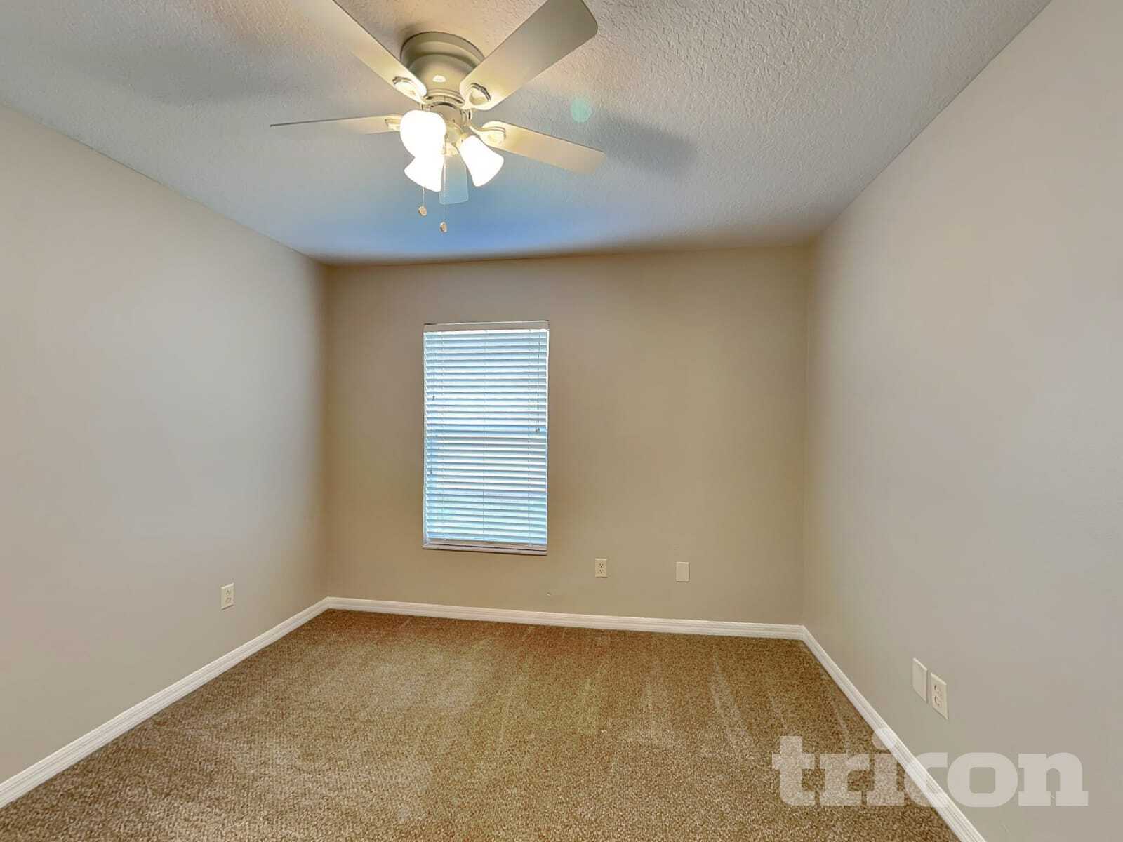 Building Photo - 14556 Edgemere Dr