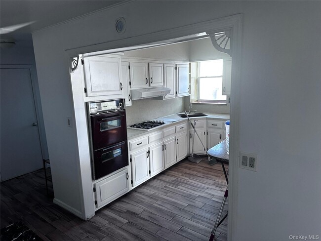 Building Photo - 113-17 95th Ave